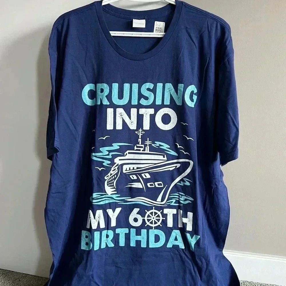 NWT  Tshirt